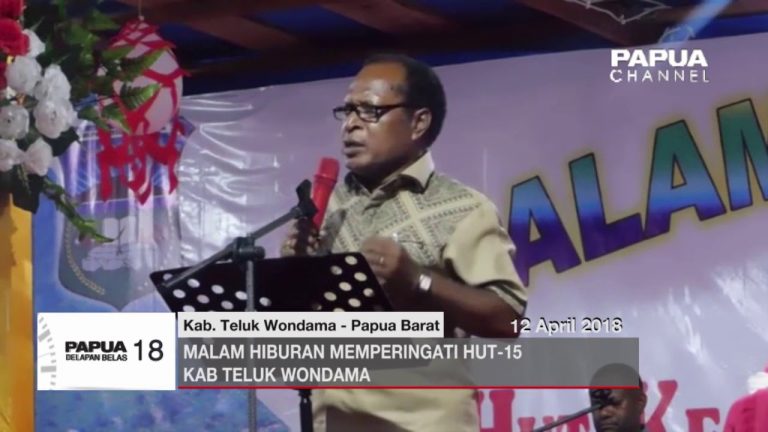 MALAM HIBURAN MEMPERINGATI HUT 15 KAB TELUK WONDAMA