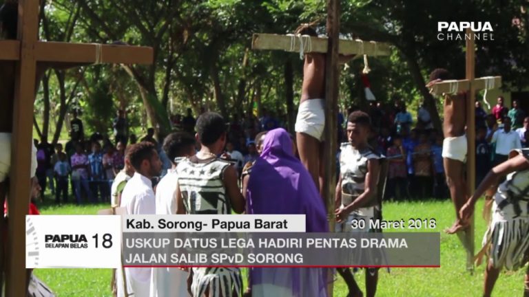 USKUP DATUS LEGA APRESIASI PENTAS DRAMA JALAN SALIB SPvD SORONG