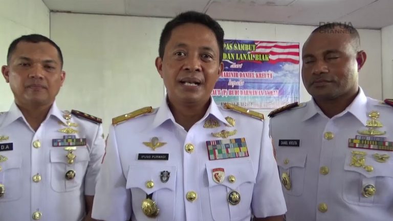 DANLANTAMAL-X PIMPIN UPACARA SERTIJAB DANLANAL BIAK