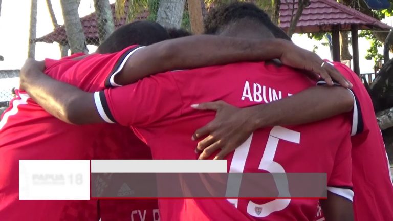 HINDARKAN GENERASI MUDA DARI MIRAS & NARKOBA, MOI PARK SAOKA GERLAR TURNAMEN SEPAK BOLA PANTAI