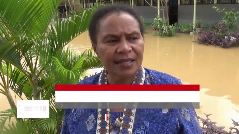 BANJIR KEPUNG KOTA SORONG, SEJUMLAH SEKOLAH DILIBURKAN