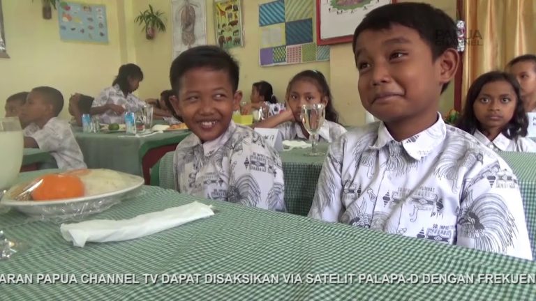 EDUKASI KONSUMSI GIZI BAGI ANAK SEKOLAH DASAR