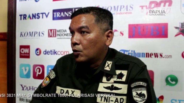 JENAZAH (Alm) SERDA HANDOKO DIEVAKUASI KE KENYAM