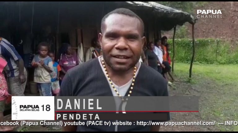 PROSESI BARAPEN, SIMBOL PERSAUDARAAN TNI DAN WARGA DI TIMIKA