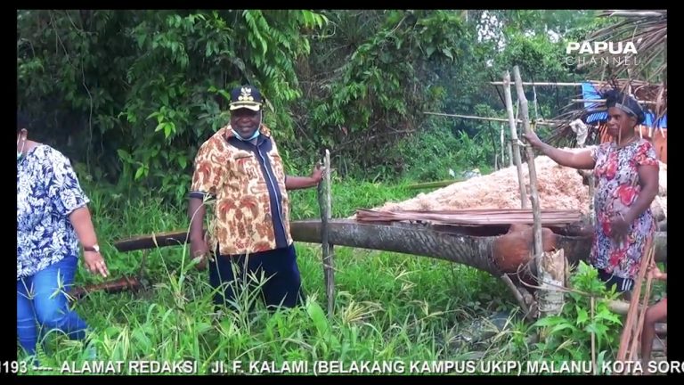 MESKI SIBUK CEGAH COVID 19, BUPATI SORONG SEMPATKAN WAKTU SAPA PENOKOK SAGU