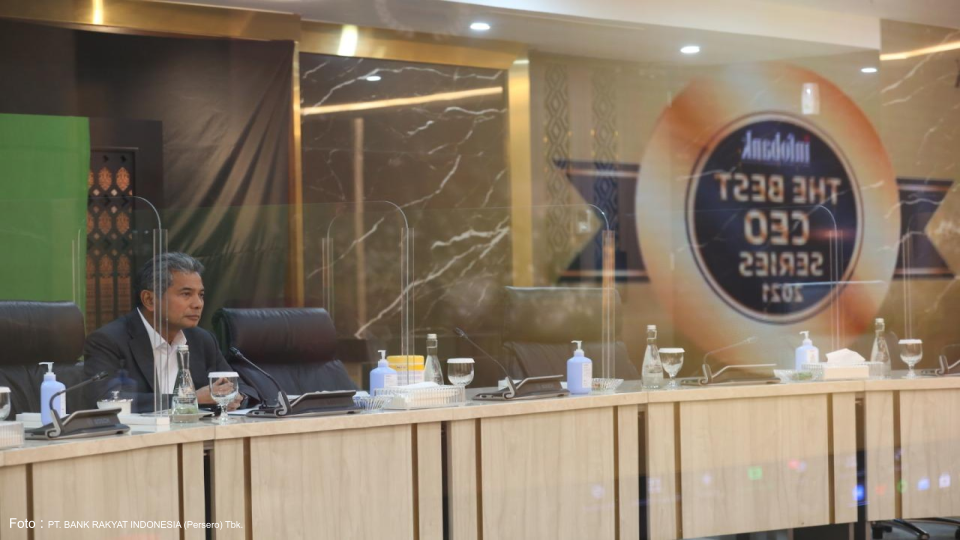 PERTAHANKAN KINERJA POSITIF, DIRUT BRI TERPILIH SEBAGAI BEST CEO DAN BRI RAIH 3 PENGHARGAAN INFOBANK AWARDING 2021