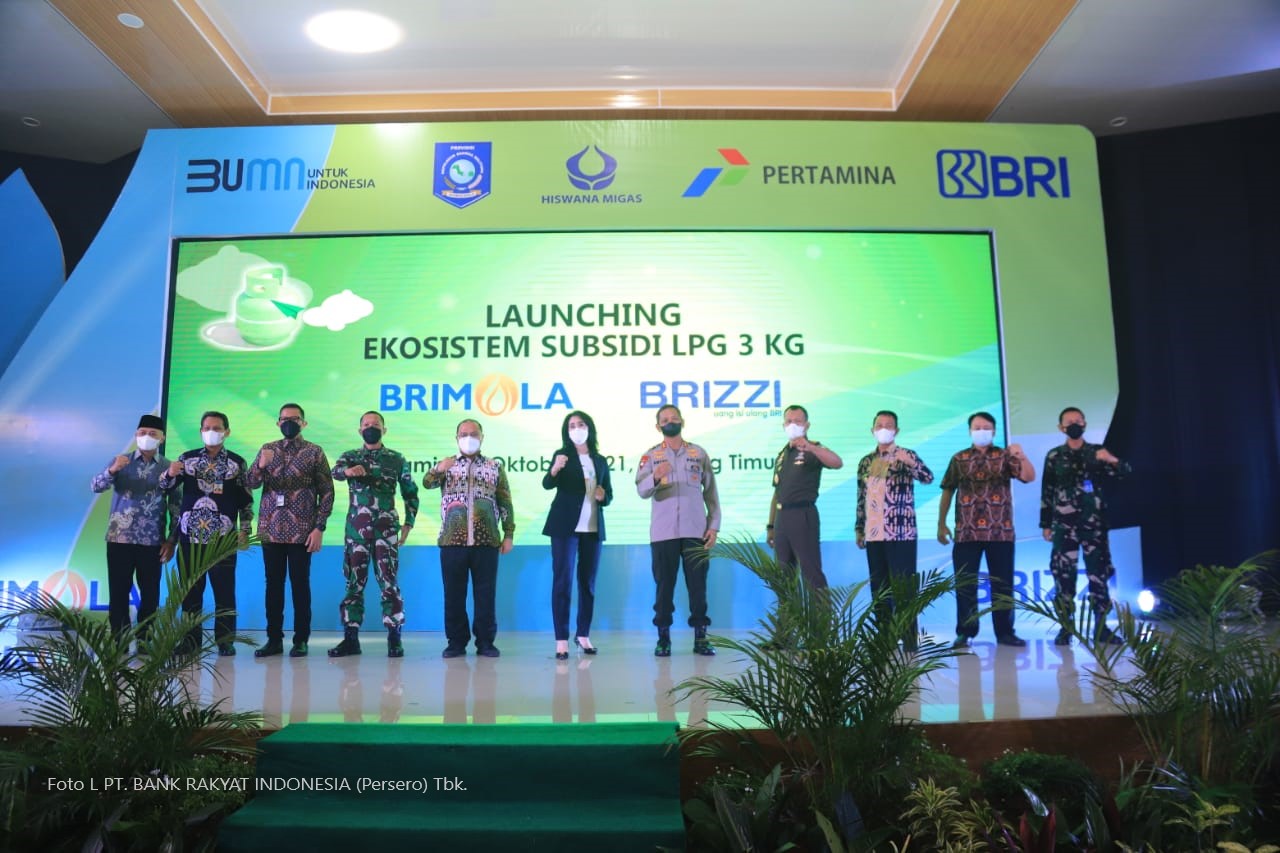 BRIZZI LPG CARD DAN NEW BRIMOLA, BRI KENALKAN CARA BARU BAYAR SUBSIDI GAS ELPIJI 3 KG