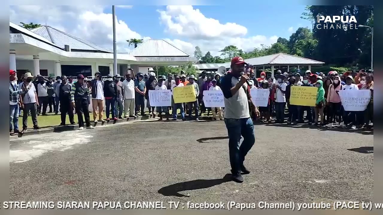 KOALISI ALIANSI PEKERJA MOKER PT FREEPORT INDONESIA GELAR DEMO DAMAI 