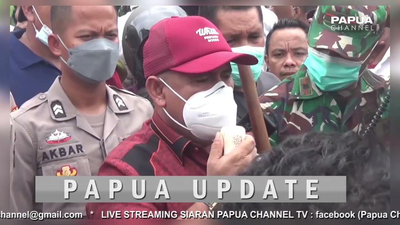 WARGA SORONG  PALANG JALAN TUNTUT KLARIFIKASI DUGAAN PENISTAAN AGAMA