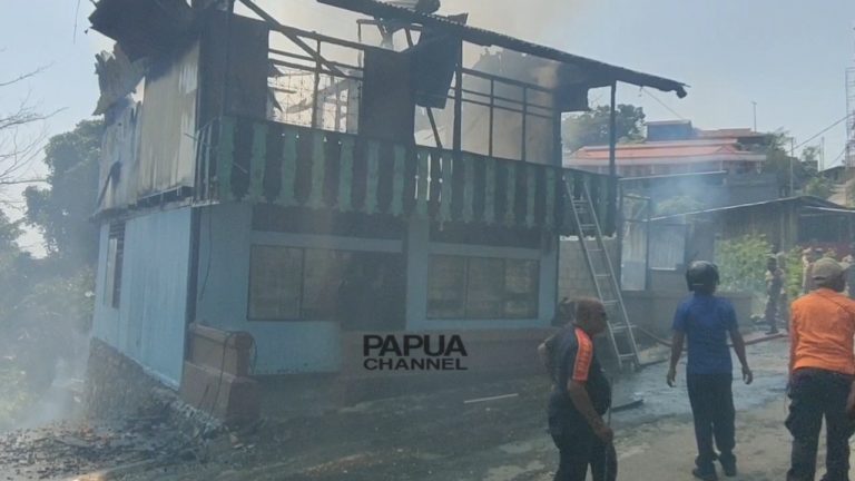 Api Lahap Dua Rumah Warga Hamadi Jayapura, Tidak Ada Korban Jiwa