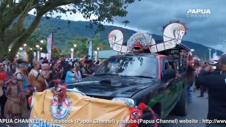 Karnaval Nusantara Meriahkan Pekan Budaya Wondama