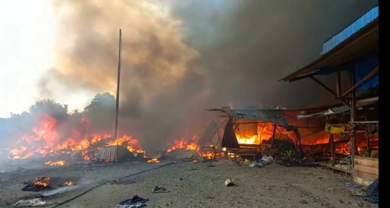 Ratusan lapak dan ruko ludes terbakar di Pasar Pharaa Sentani Kabupaten Jayapura