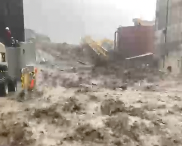 Longsor di Mile 74 PT Freeport, Dua Orang Pendulang ditemukan Meninggal Dunia