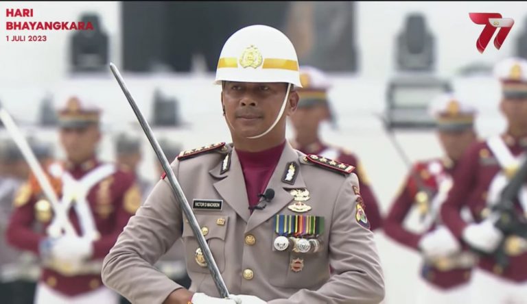 Komandan Upacara Hari Bhayangkara di Tingkat Nasional Berasal Dari Ujung Timur Indonesia
